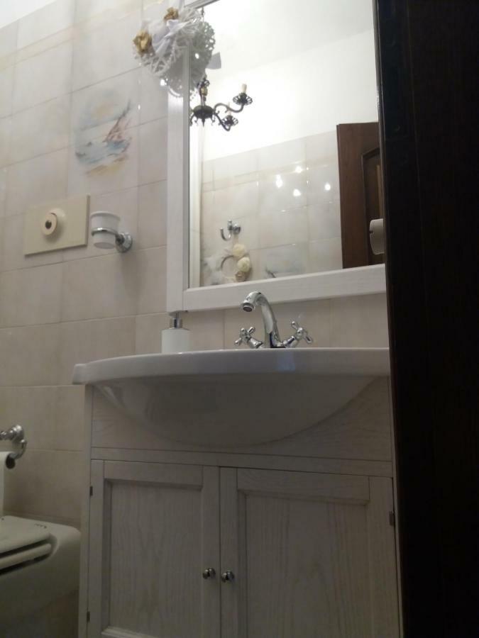 Splendida E Incantevole Casa A Due Passi Dal Mare Viareggio Ngoại thất bức ảnh